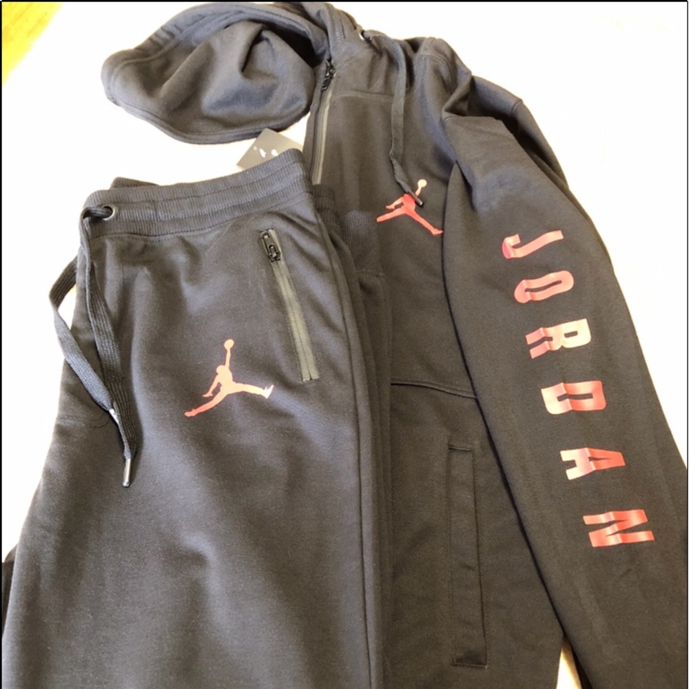 Jordan sweat suit
